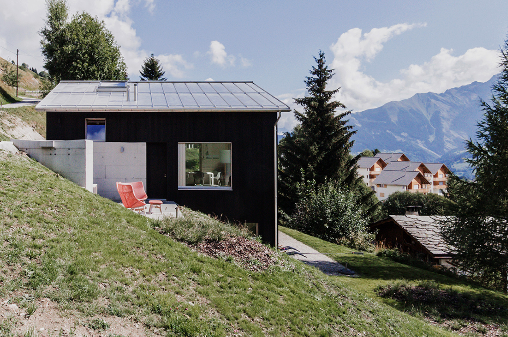 Gebäude Seitenansicht