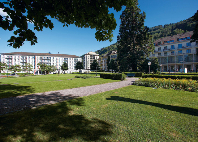 Grand Hotel Gartenansicht