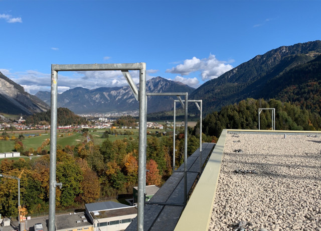 HRL4 Dach