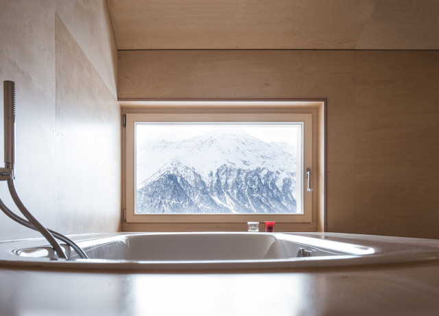 Maiensäss Wyss Badezimmer mit Aussicht