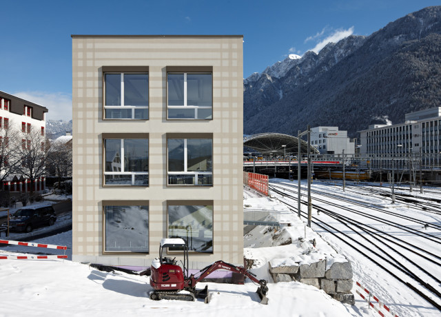 Migros Klubschule Seitenansicht