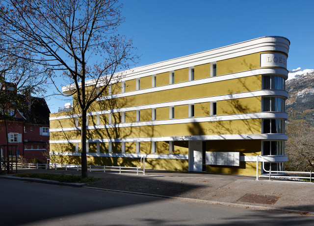 Loeeck aussen seitlich