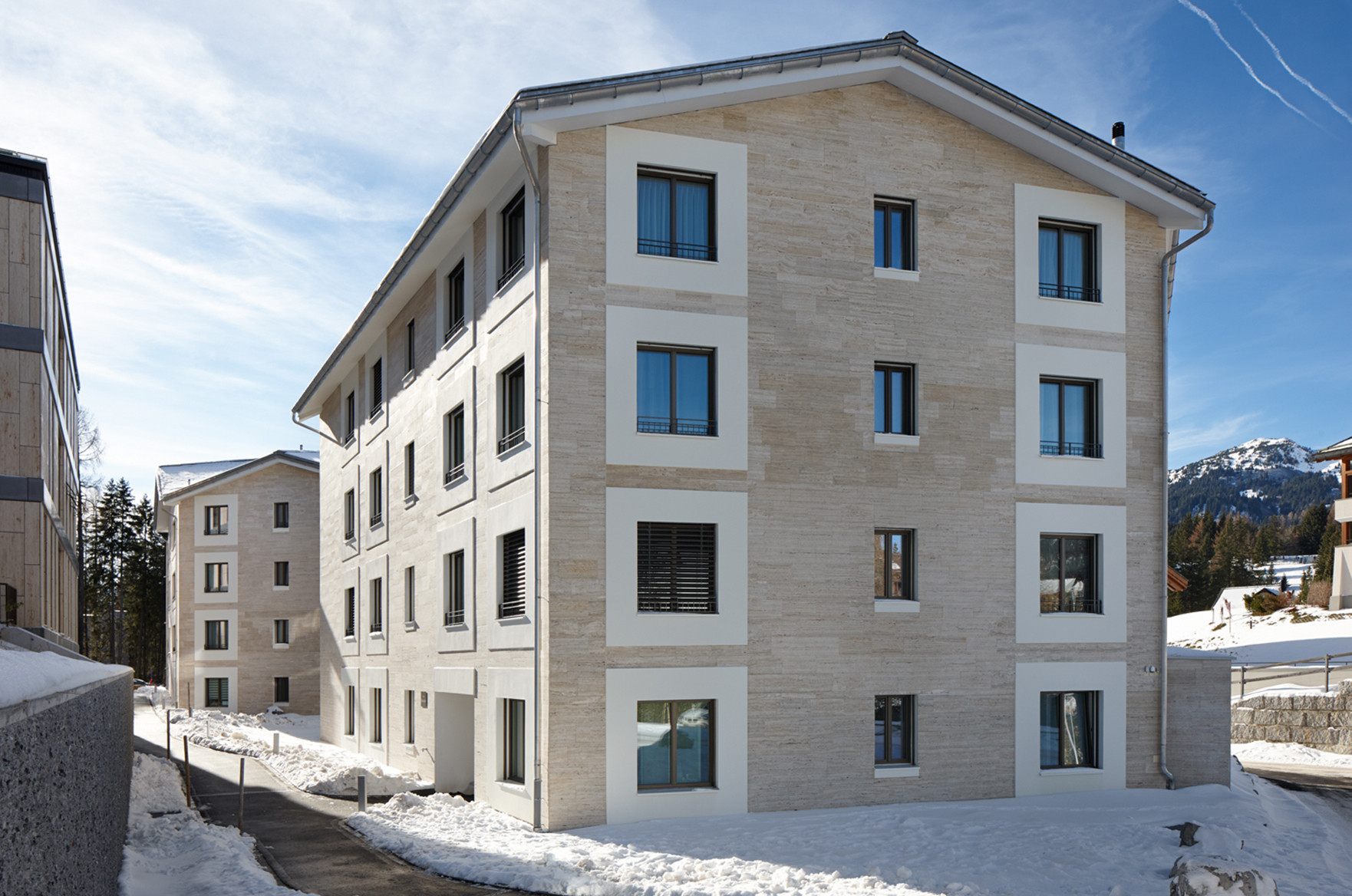 Plam dil Roisch Gebäuse aussen