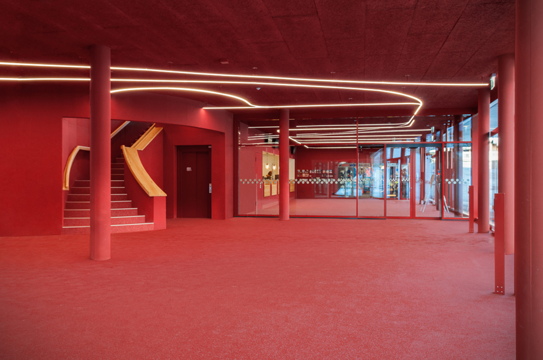 Portal Eingang innen