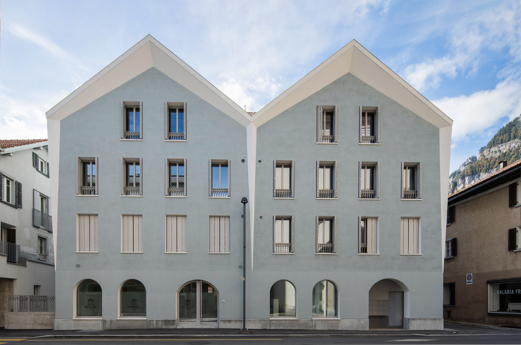 Sper Baselga Frontansicht