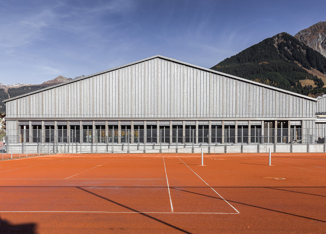 Sportzentrum Tennisplatz